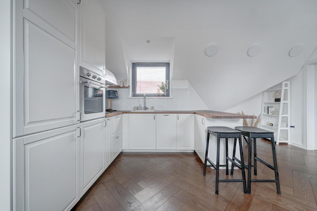 Cozy Apartment In The Center Of Vilnius Exterior photo